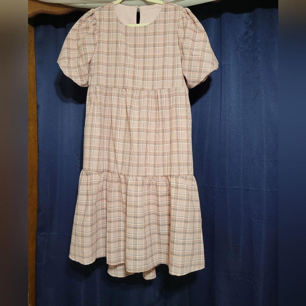 Pink Gathered Puff Sleeve Dress